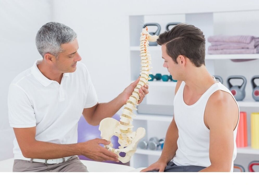 Doctors show patients spondylitis